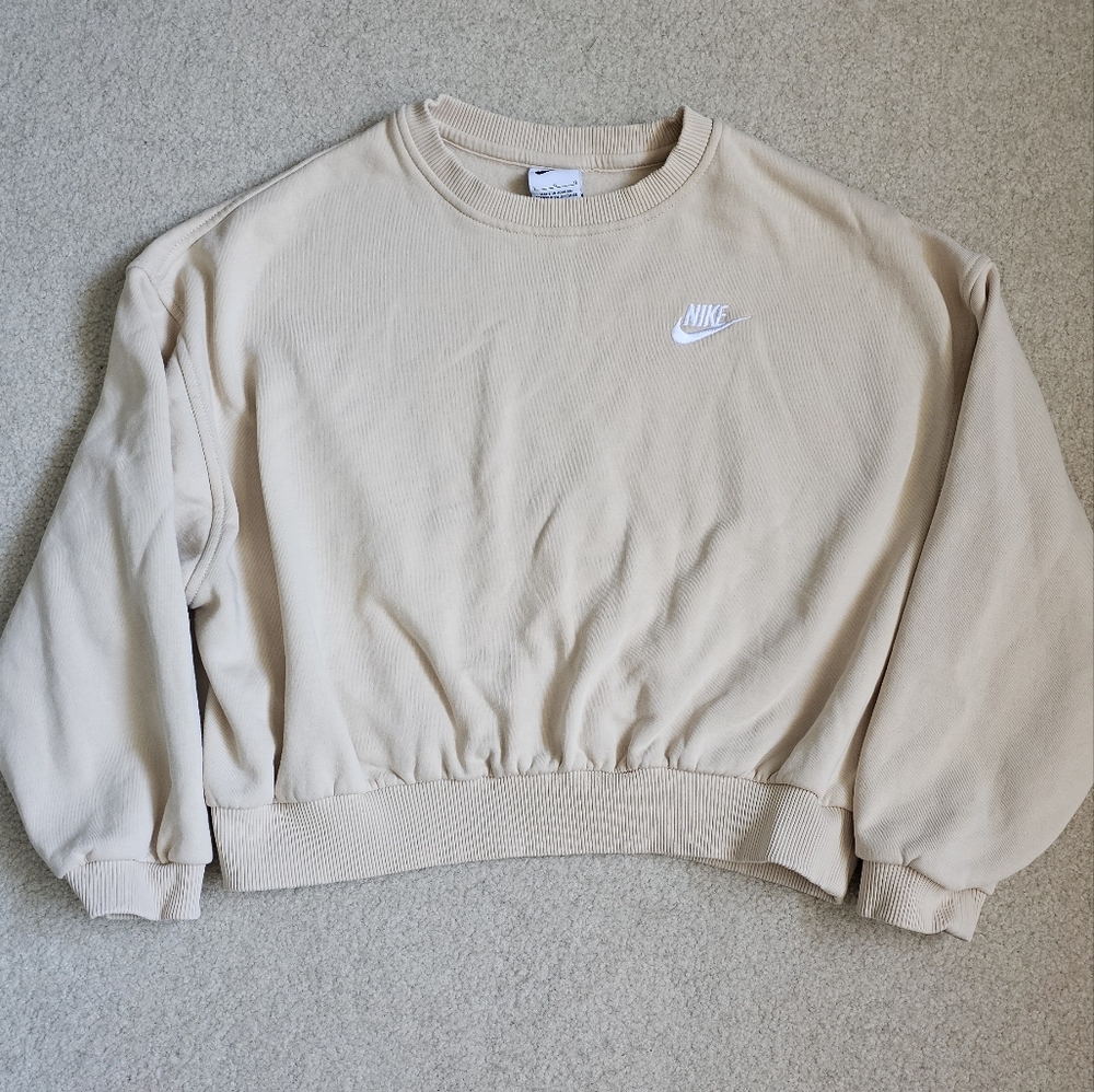 Youth Nike Sweatshirt Bundle - Nike Blue Tie-Dye Sweatshirt and Neutral Beige - Picture 7 of 13